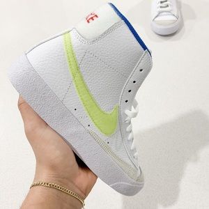 Nike Blazer Mid White Green Sneakers 4Y or 5 Women's